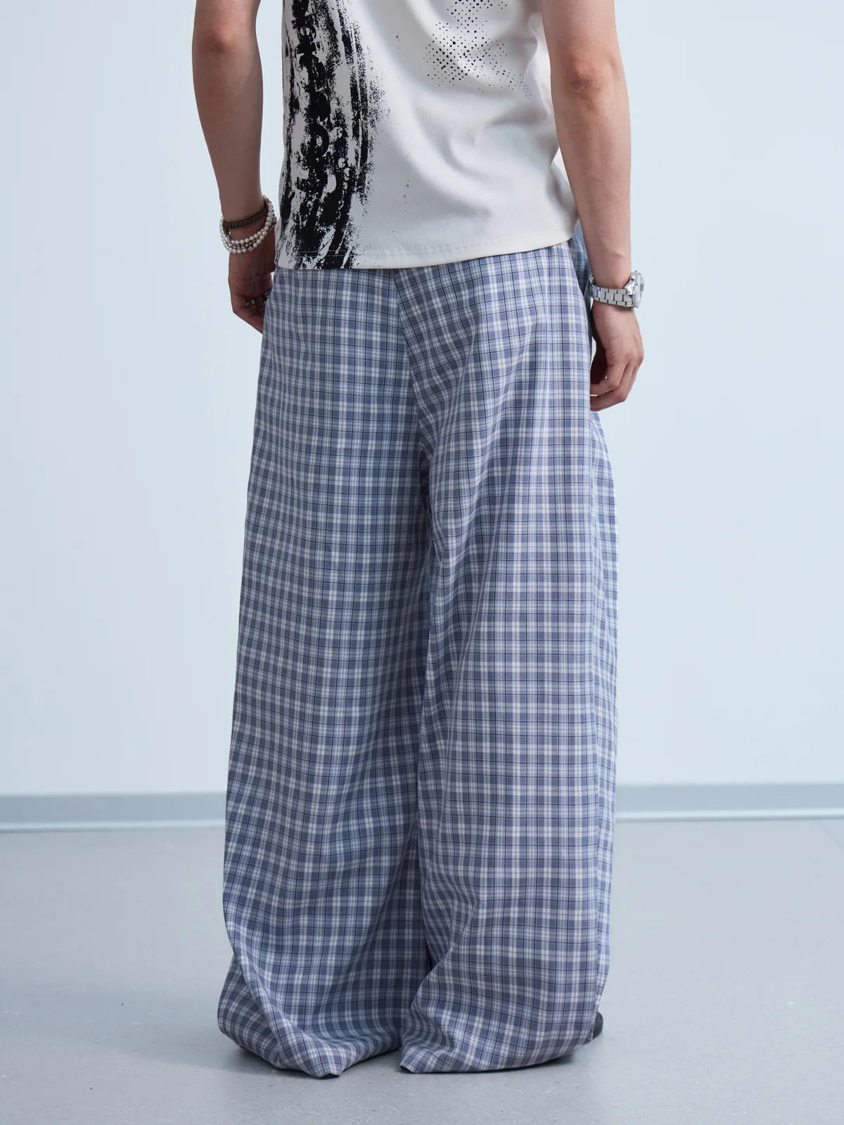 Peoplesense Curved Plaid Relaxed Trousers