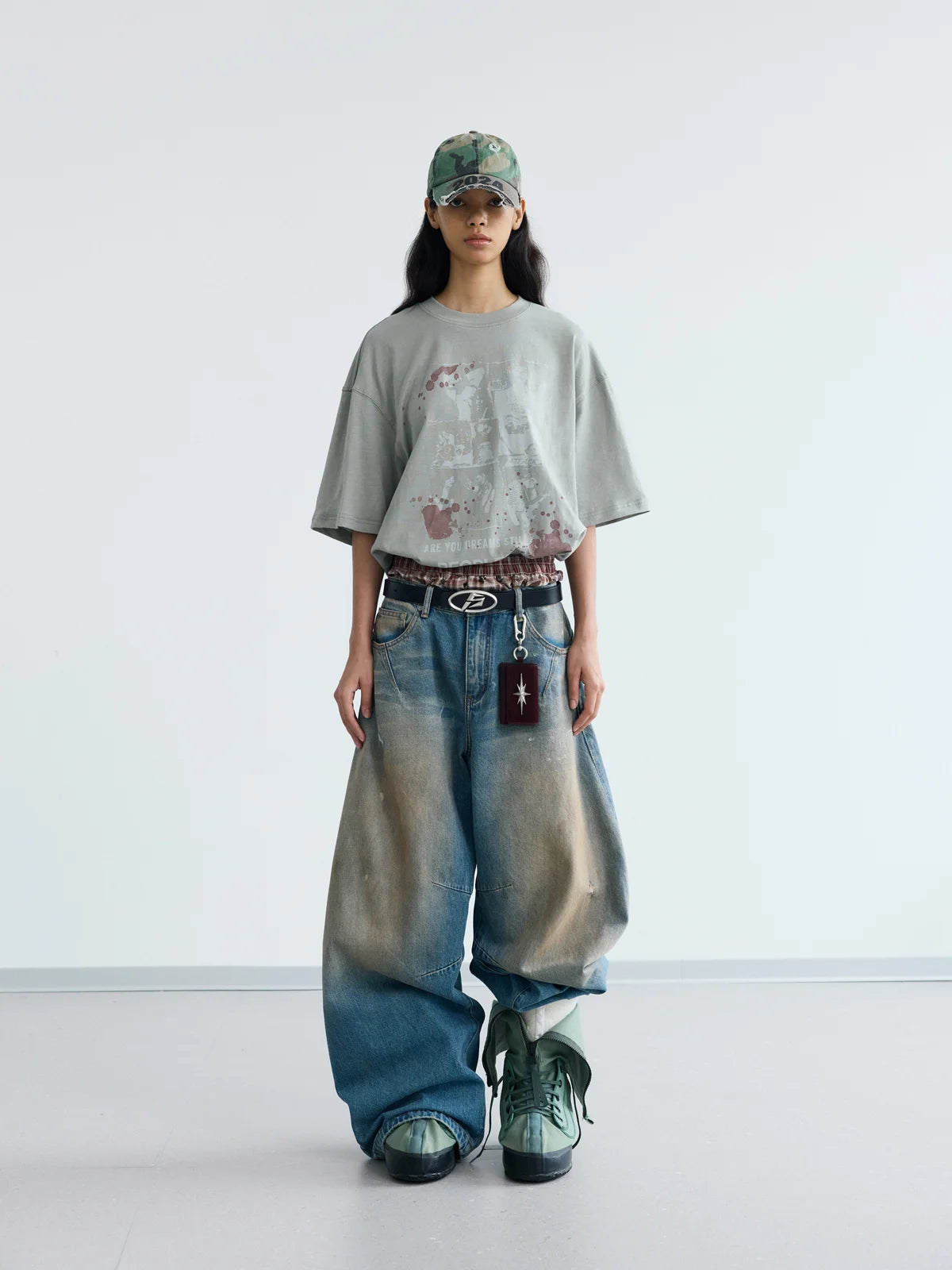Peoplesense Mud Dyed Balloon Denim Jeans