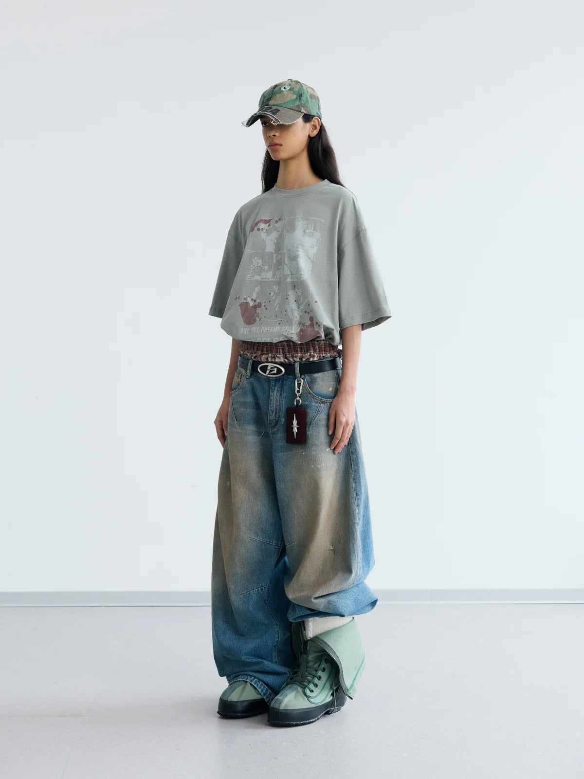 Peoplesense Mud Dyed Balloon Denim Jeans