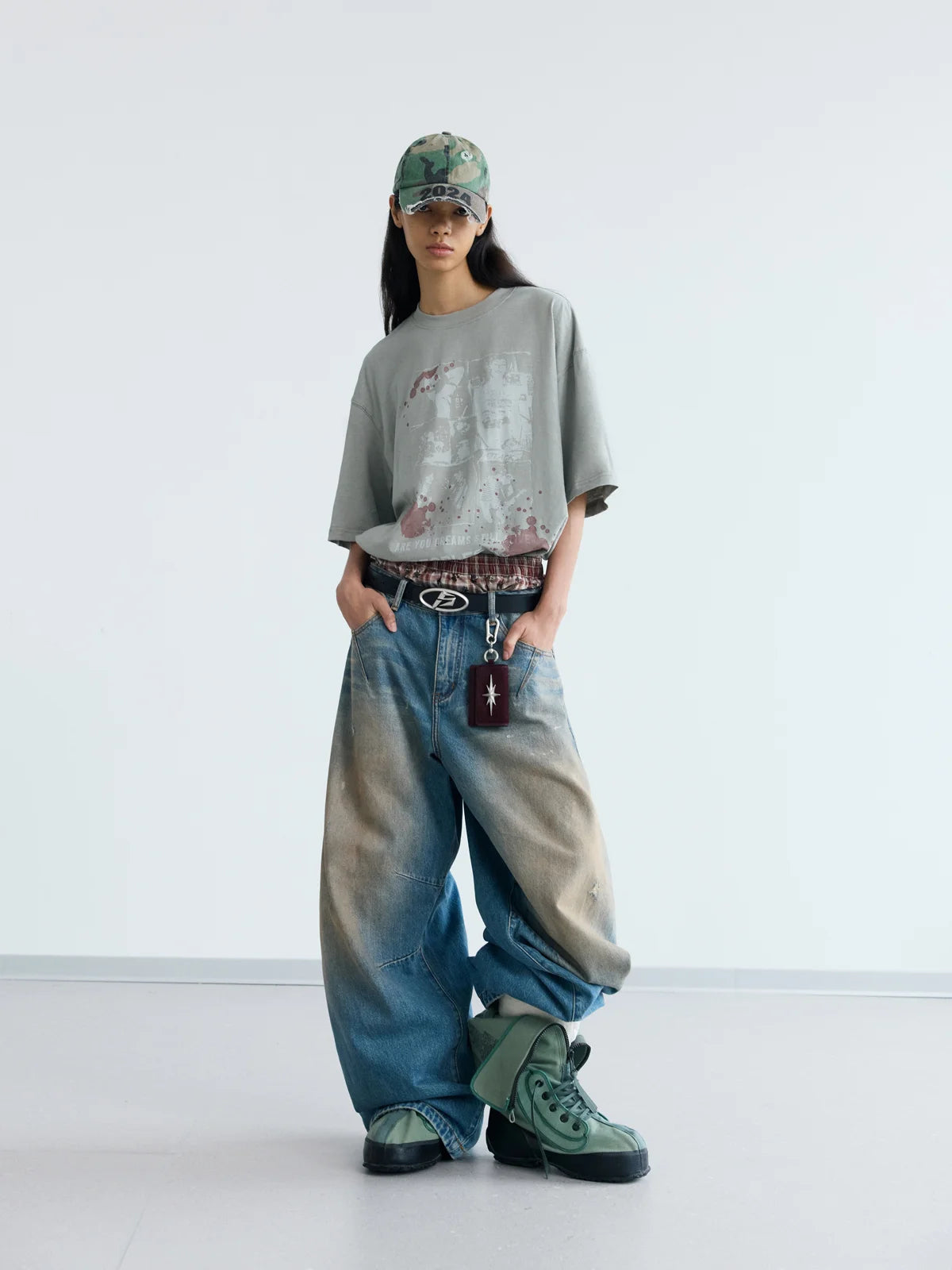 Peoplesense ‘Reality&Dream’ Vintage Green Oversized T-shirt