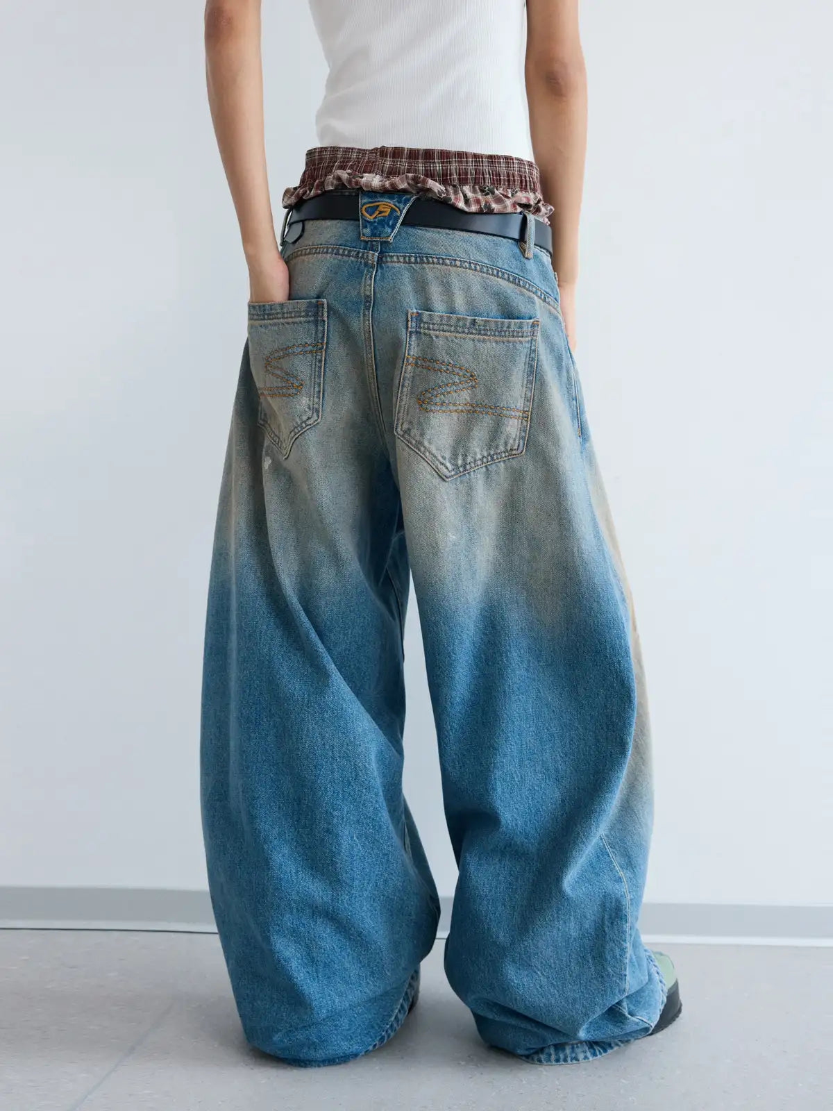 Peoplesense Mud Dyed Balloon Denim Jeans