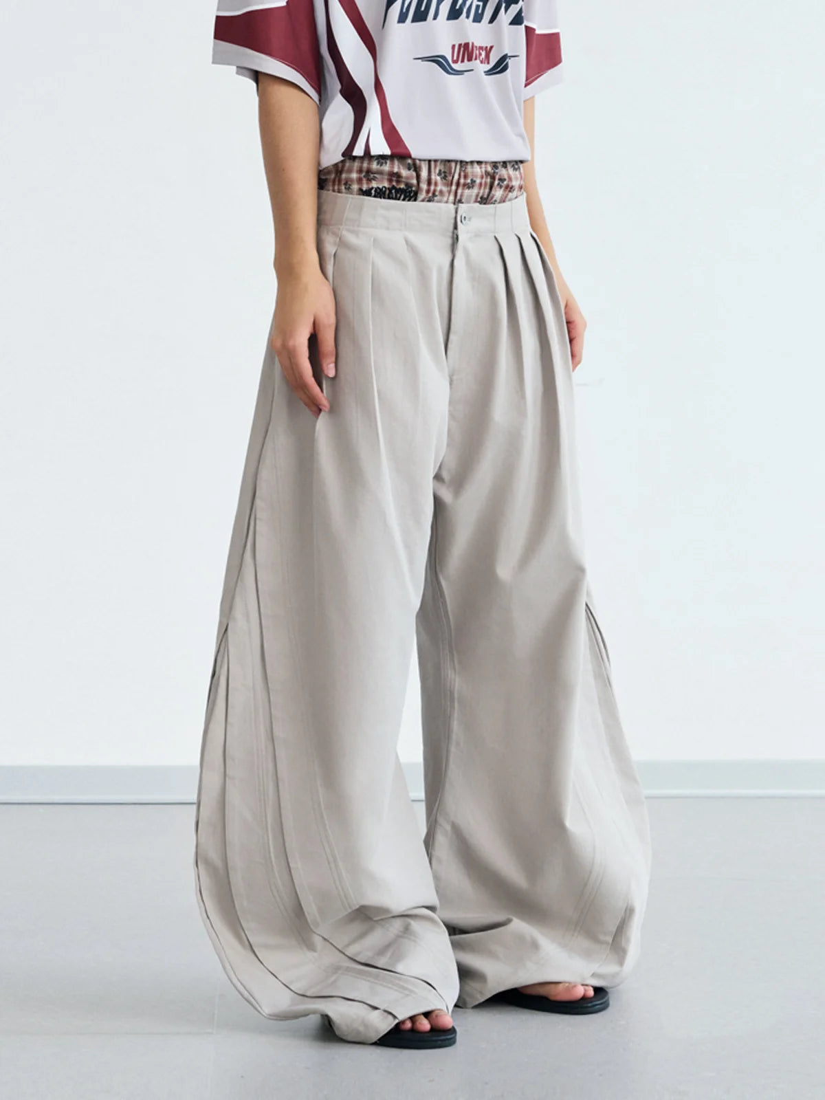 Peoplesense DrapeFlow Pleated Trousers with Wide-Leg