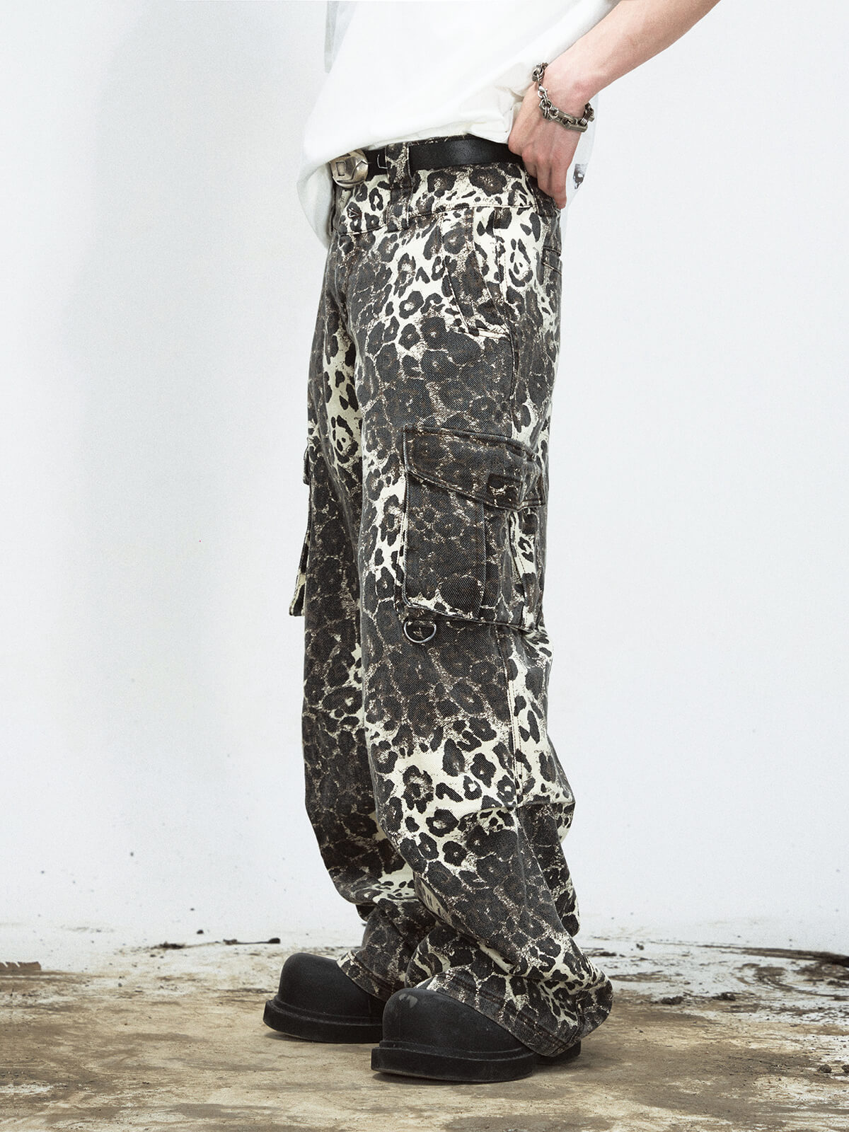 Peoplesense Abstract Leopard Print Cargo Pants