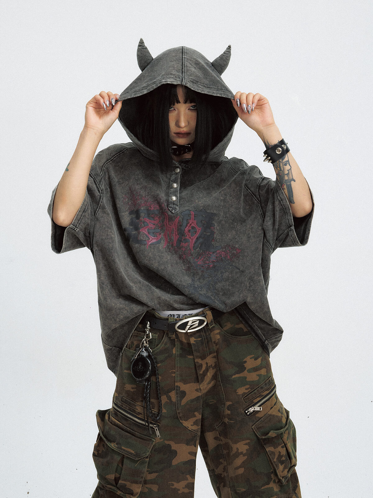 Peoplesense Vintage Little Devil Hooded T-Shirt