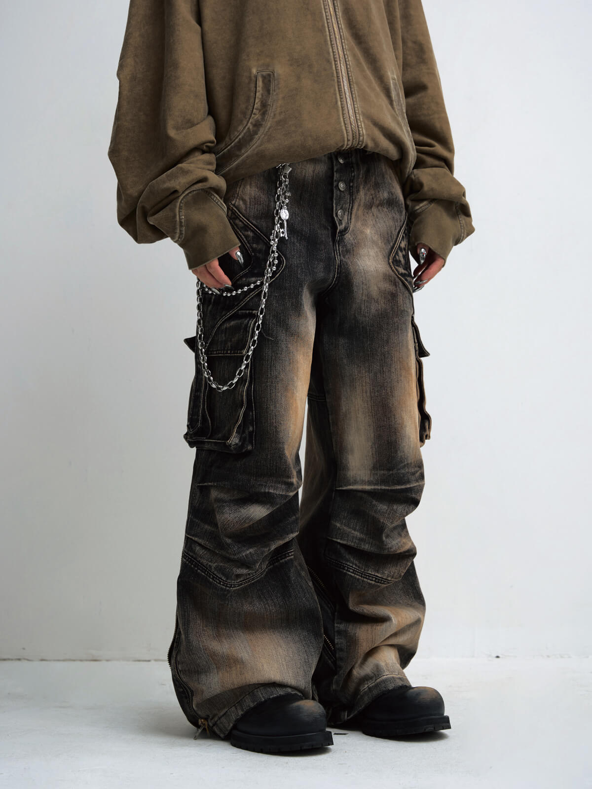 Peoplesense Mud-Dyed Pleated Wide Leg Jeans