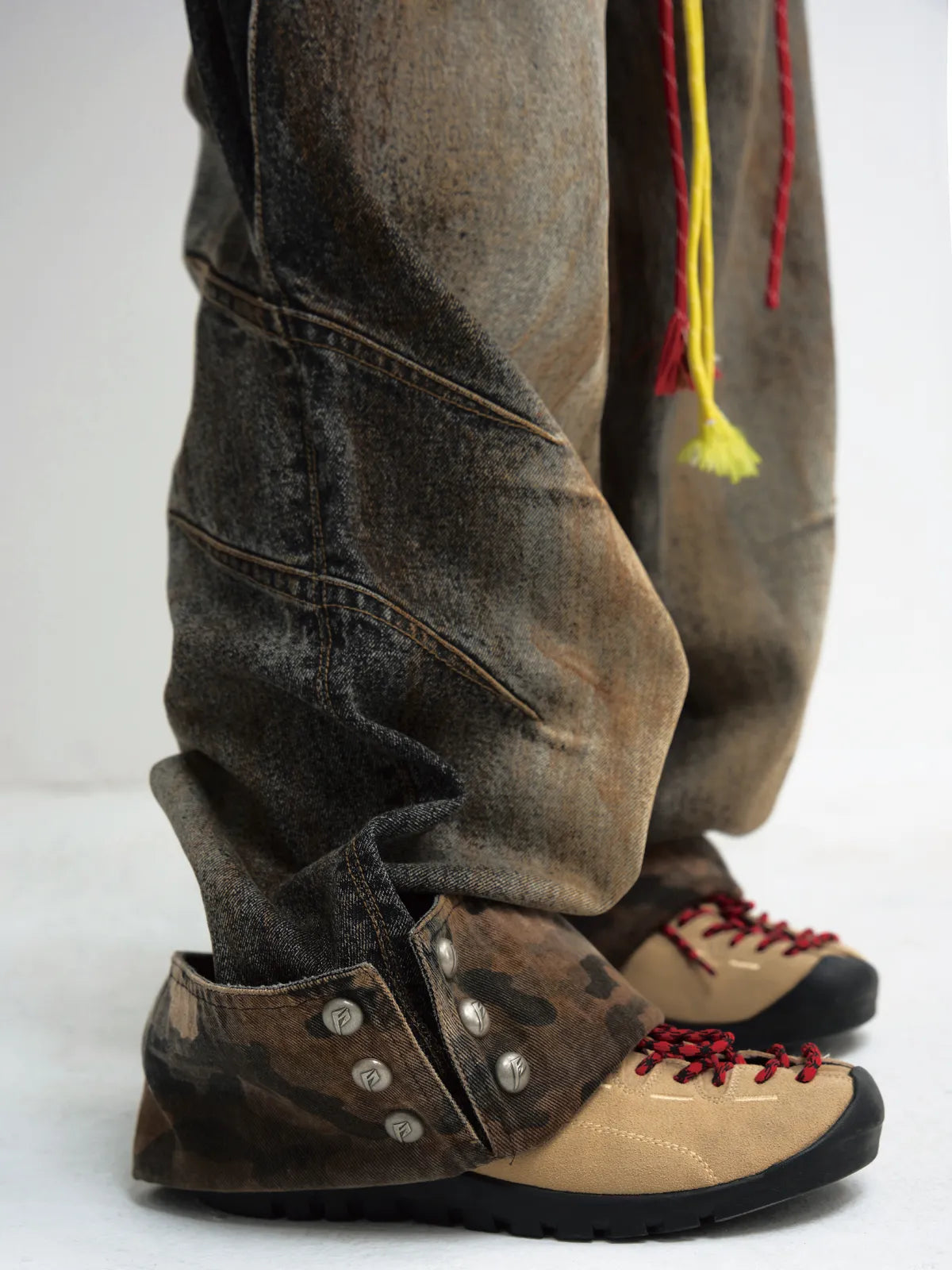 Peoplesense Mud-Dyed Straight-Leg Jeans with Camouflage Hem
