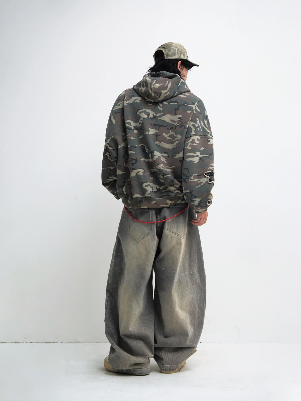 Peoplesense Vintage Camouflage Embroidered Hoodie