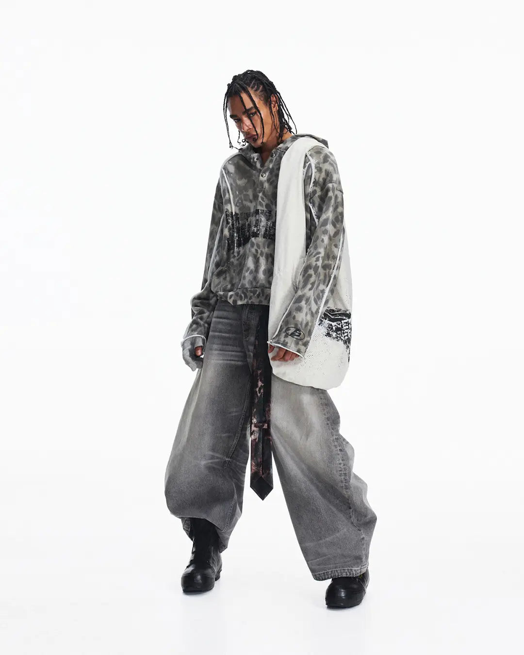 Peoplesense Raw-Edge Leopard Print Hoodie