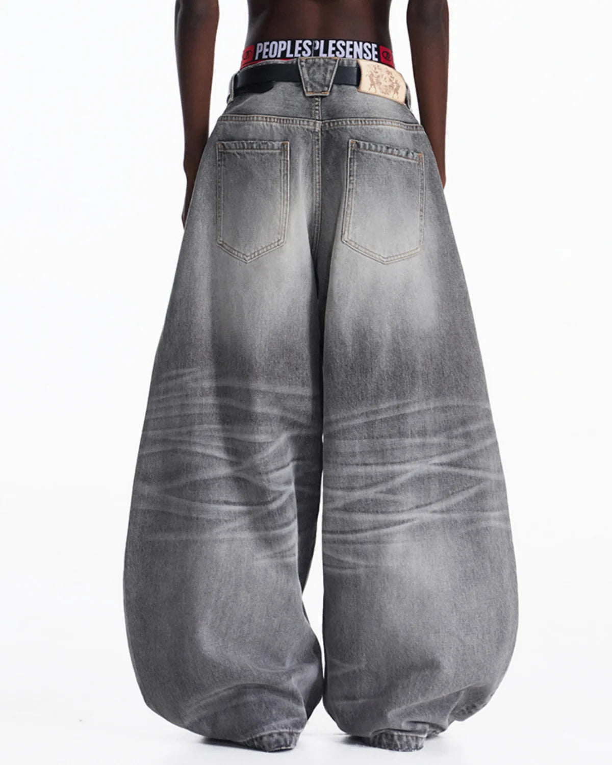 Peoplesense Washed Curved Jeans