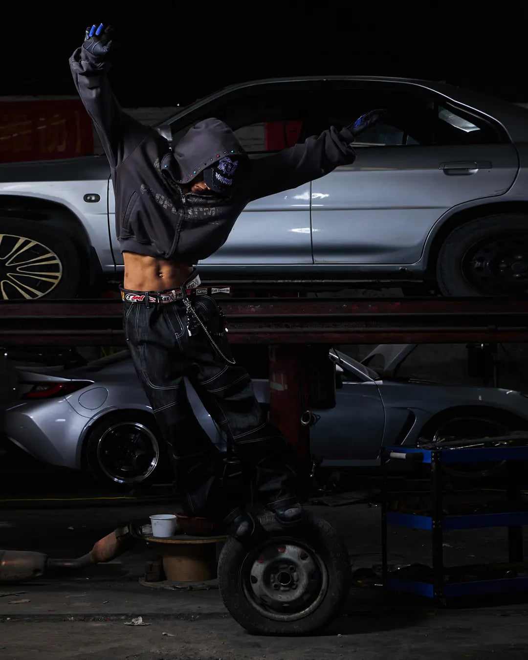 Peoplesense Curved Black Raw Denim Jeans