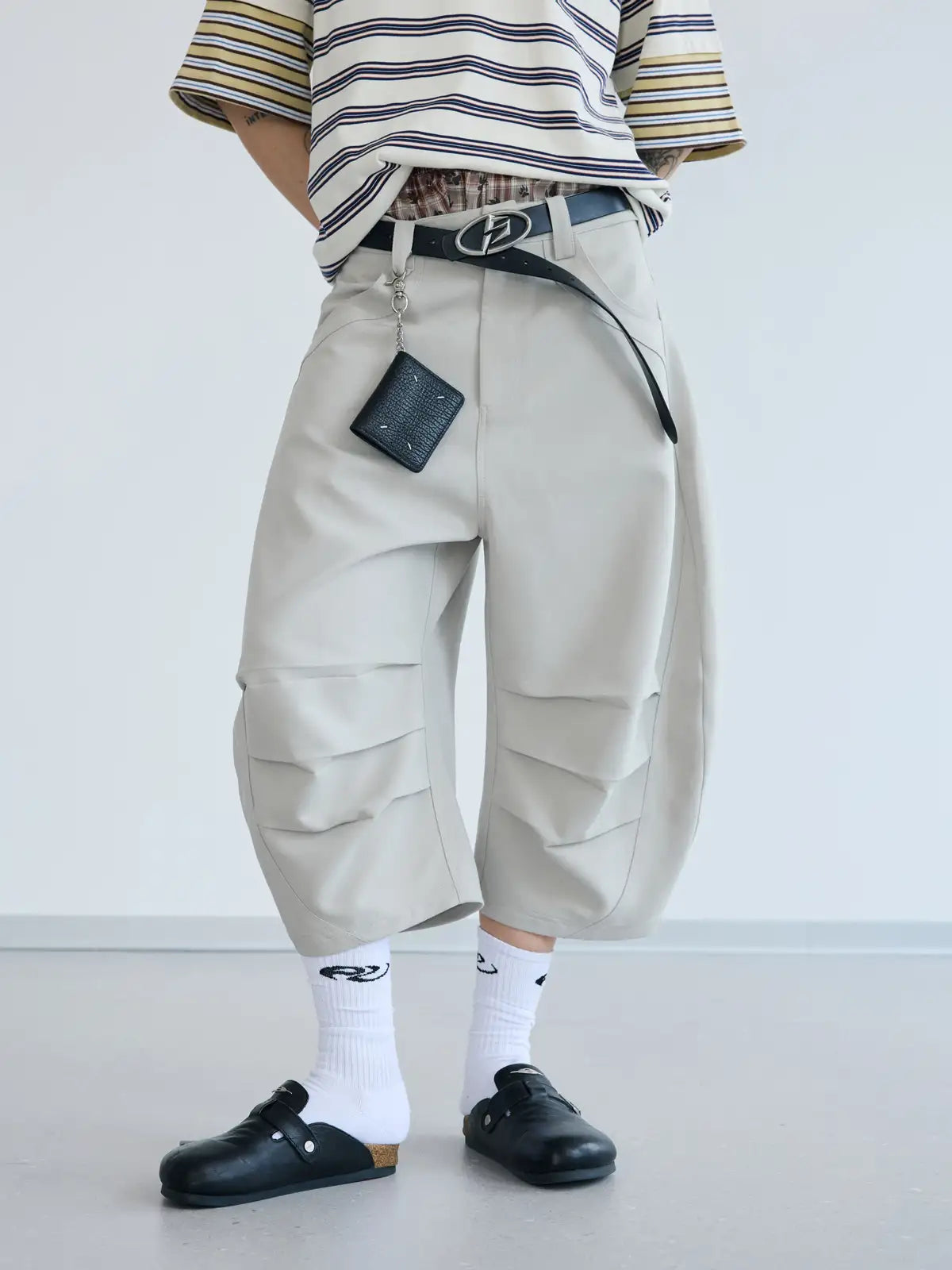 Peoplesense Deconstructed Cropped Trousers with Pleats