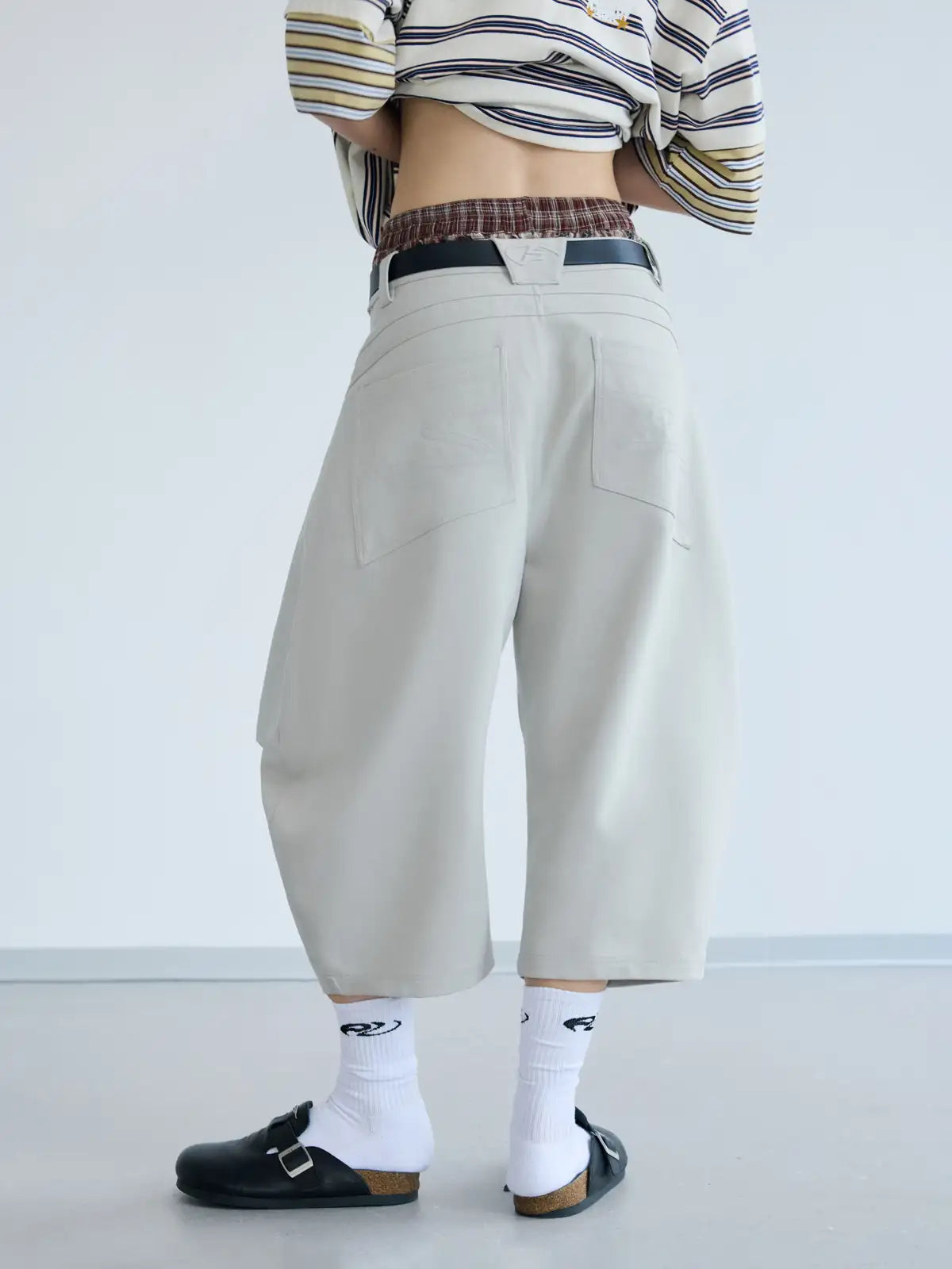Peoplesense Deconstructed Cropped Trousers with Pleats
