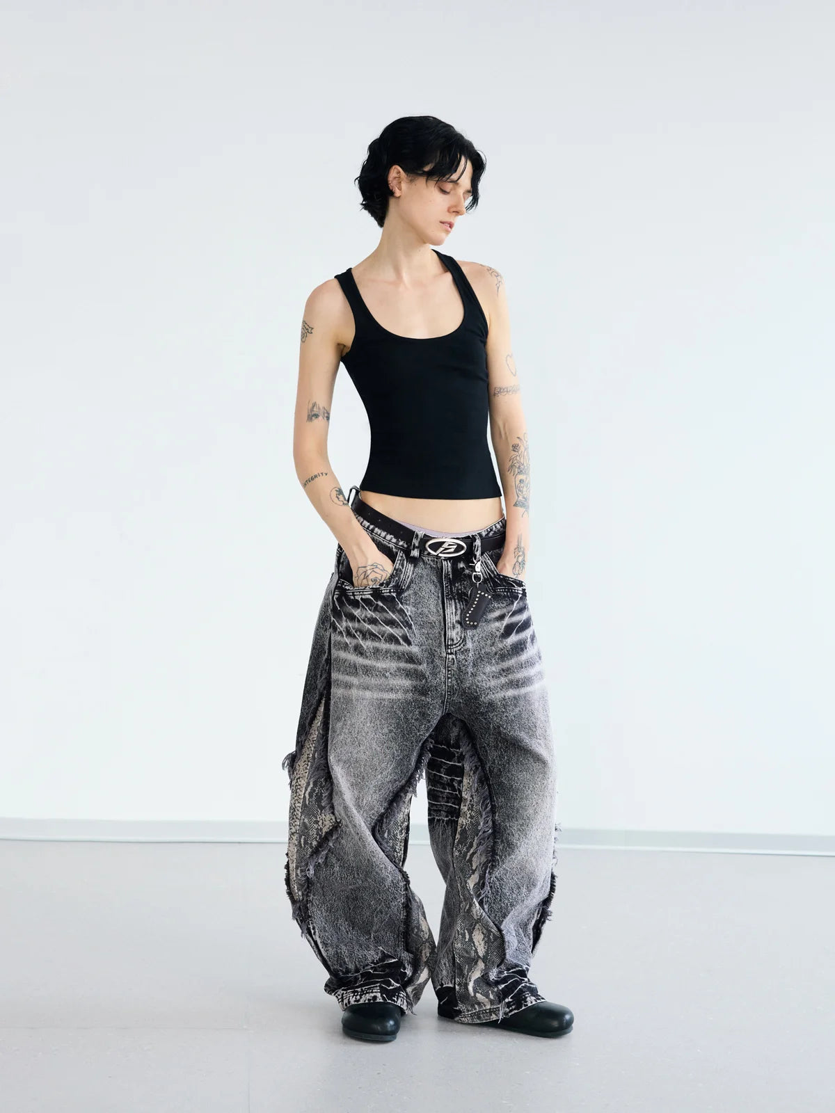 Peoplesense Raw-edge Snake Print Baggy Jeans