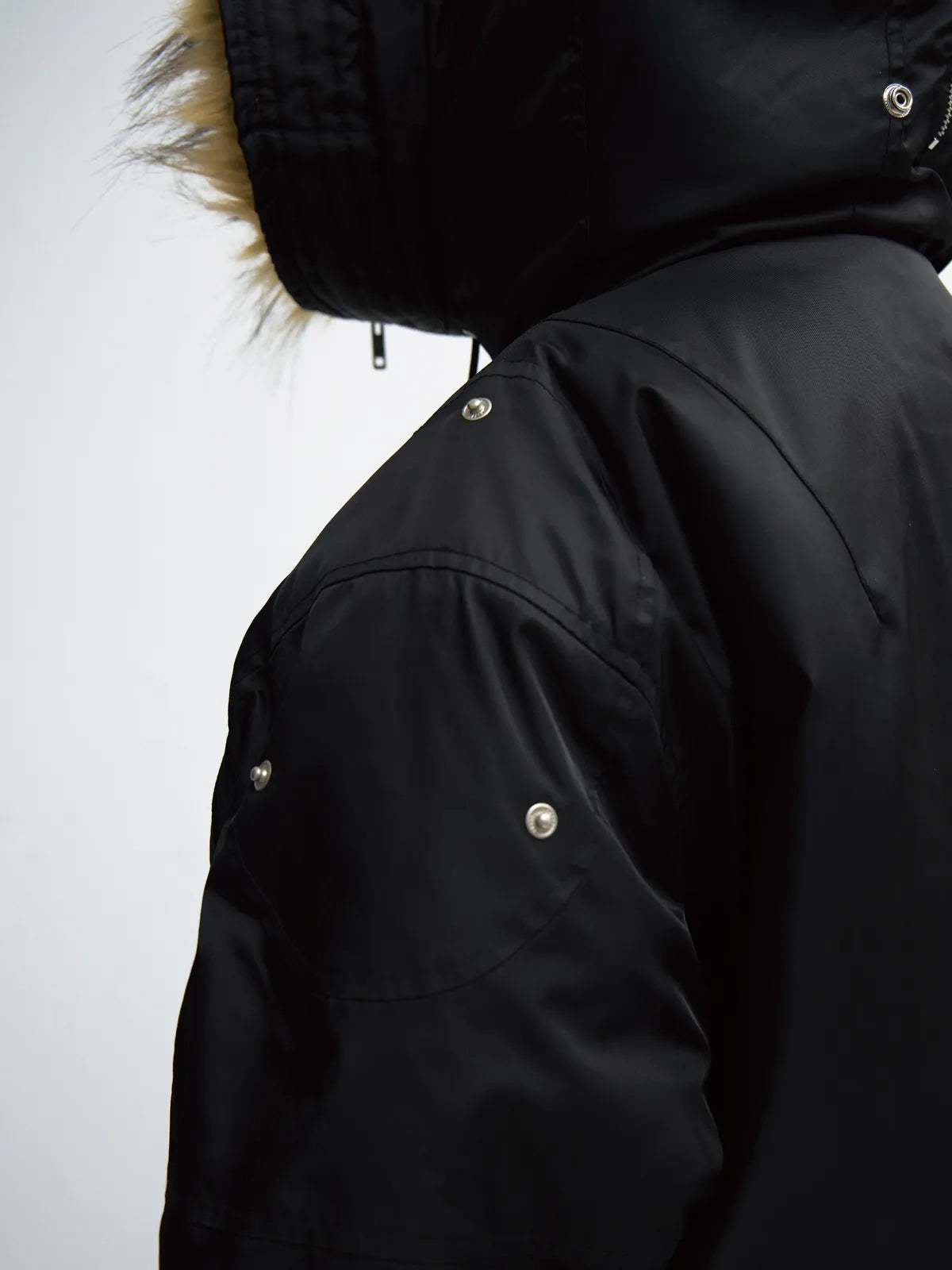 PeopleStyle  Short Flight Jacket with Fur Hood Black