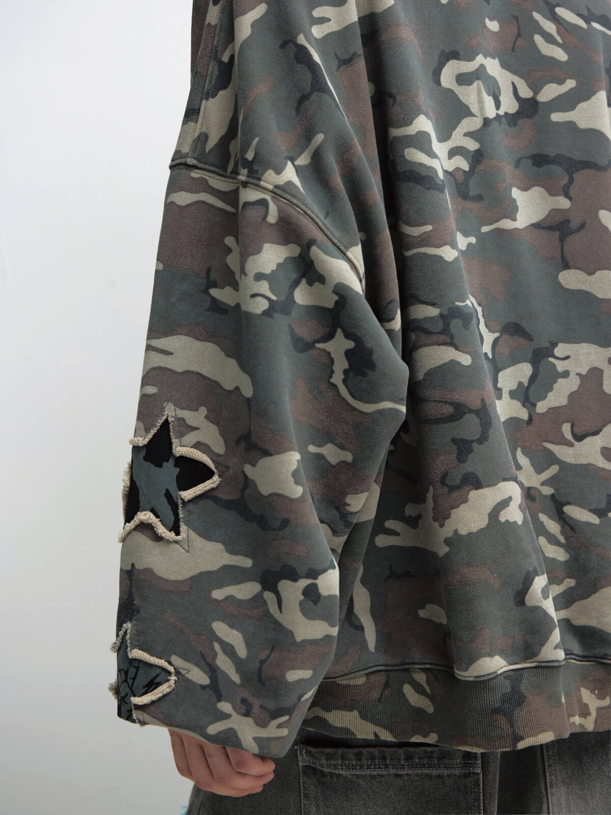 Peoplesense Vintage Camouflage Embroidered Hoodie