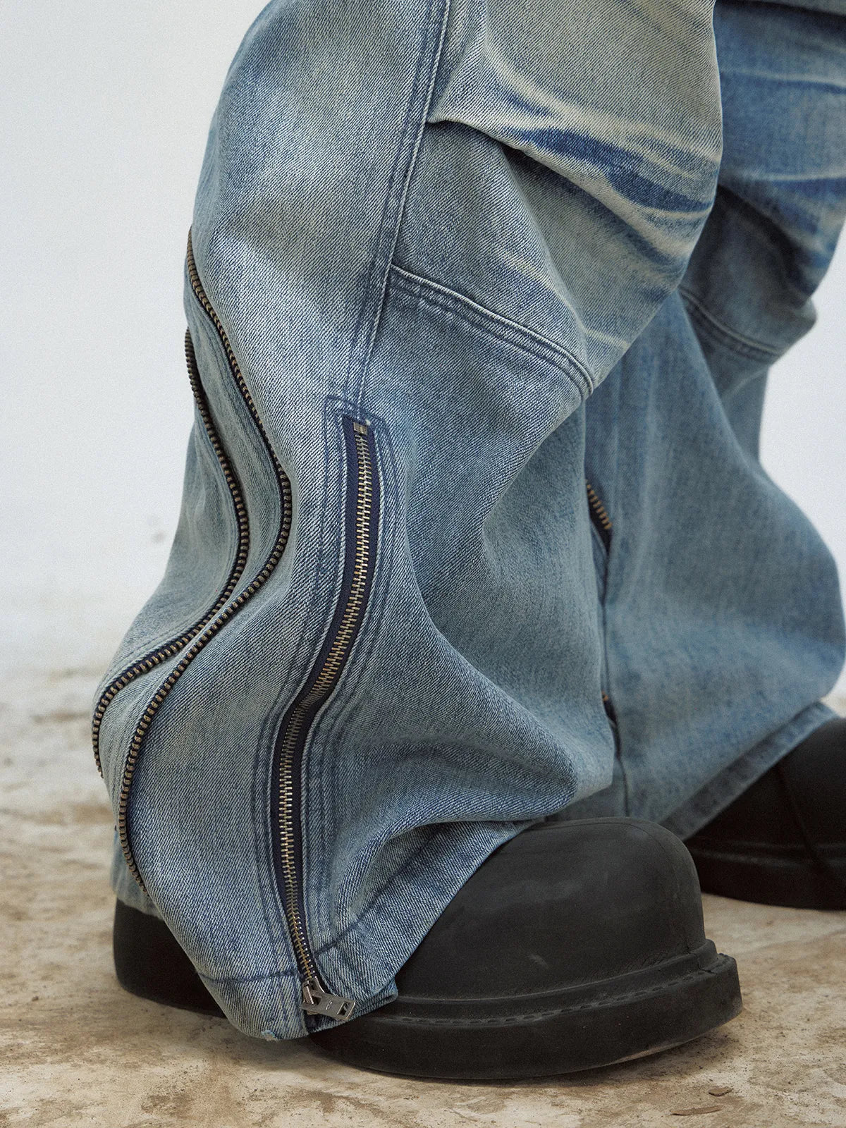PeopleStyle Vintage Wash Pleated Wide Leg Jeans